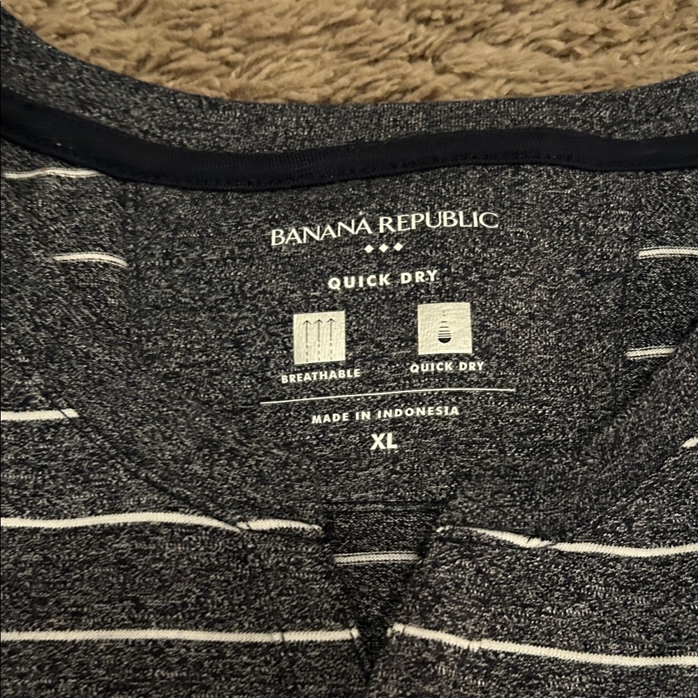 Banana Republic Black and Gray Striped Tee - Picture 3 of 6